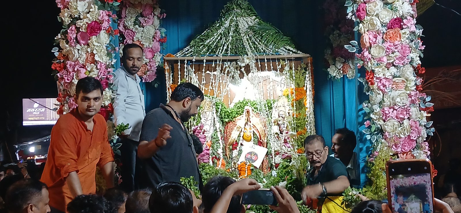 शिवपुर में भव्य रथयात्रा मेला सम्पन्न, हजारों श्रद्धालुओं ने जगन्नाथ जी की झांकी पर मथा टेका