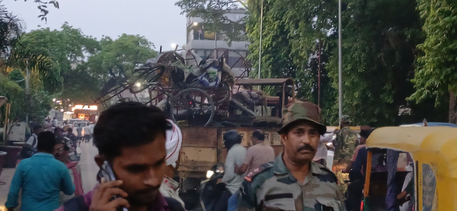 नगर निगम की सख्त कार्रवाई, जाम का मुख्य कारण बने ठेले-पटरी वाले