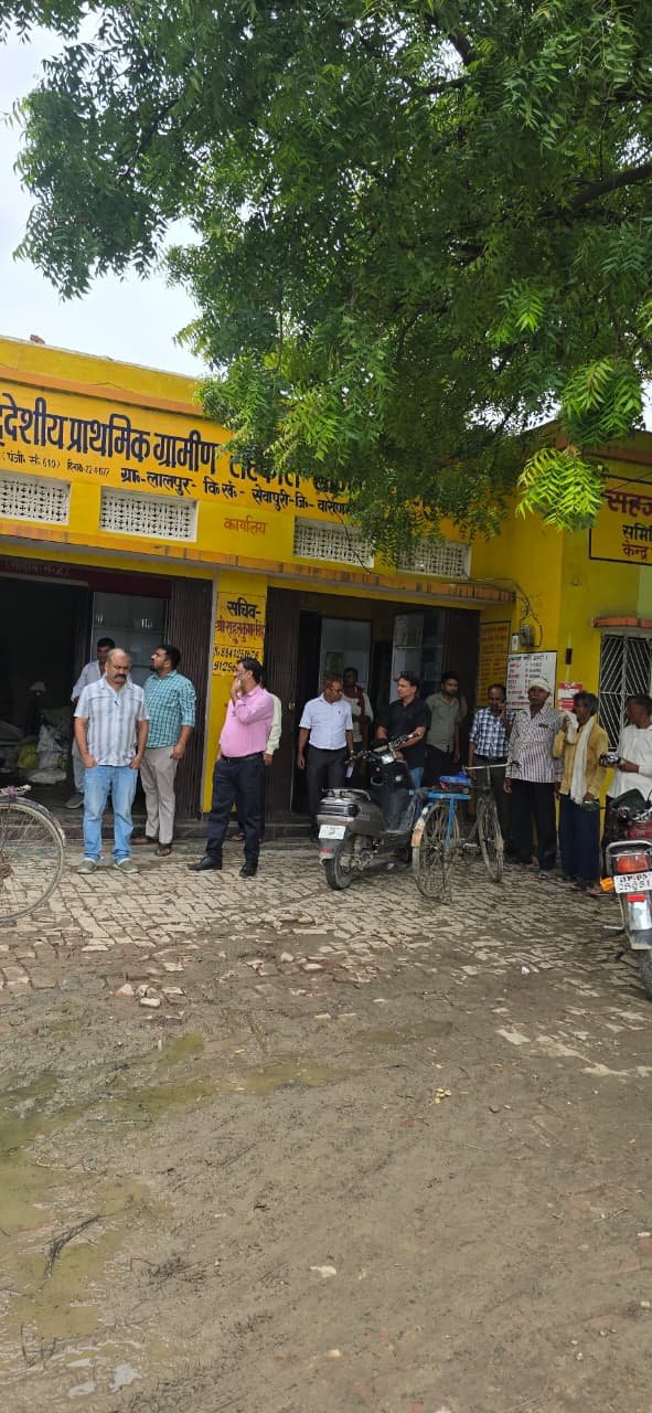 सहायक आयुक्त सुरेंद्र कुमार मौर्य ने 100 मीट्रिक टन क्षमता के गोदामों का किया निरीक्षण