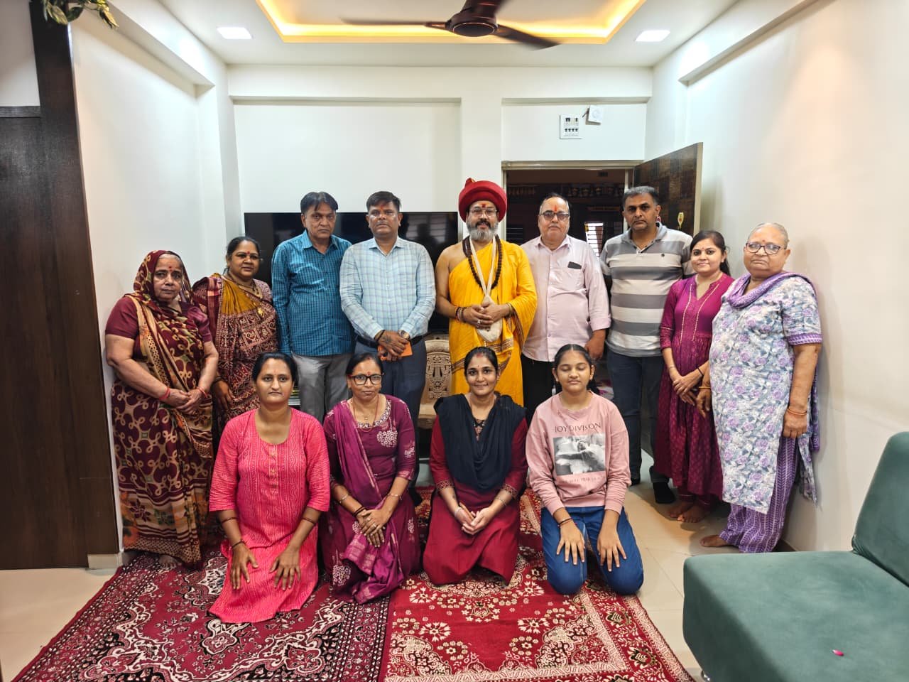 प्रसन्नता ही जीवन की सर्वश्रेष्ठ भाषा, जिसे हर हृदय समझता है: पूज्य डॉ. सचिन्द्रनाथ महाराज