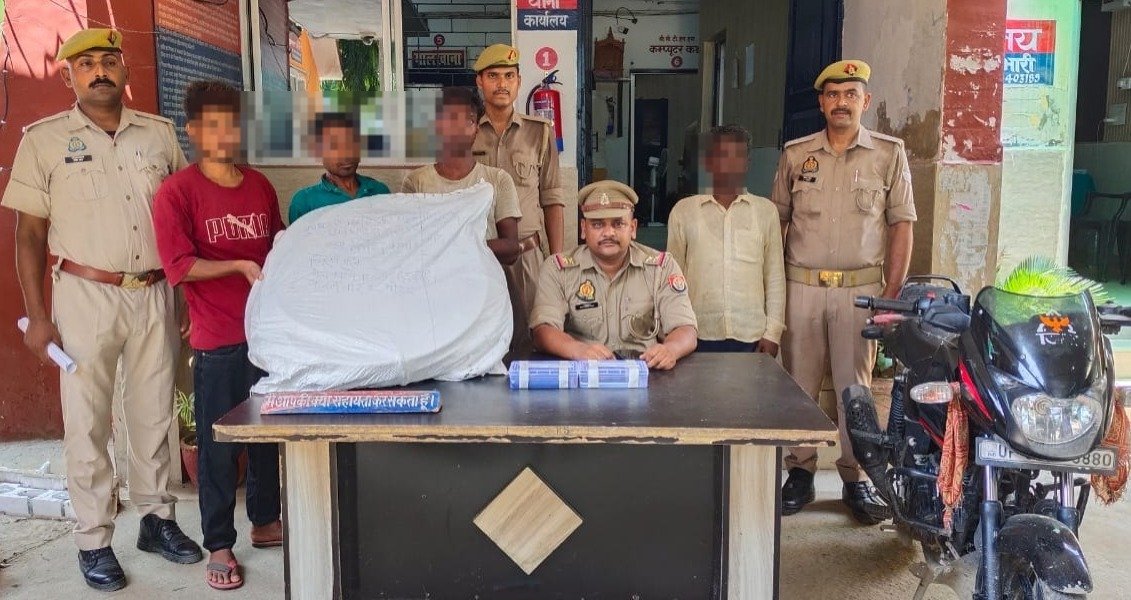 रेलवे सिग्नल केबल चोरी का खुलासा, तीन चोर समेत कबाड़ी गिरफ्तार