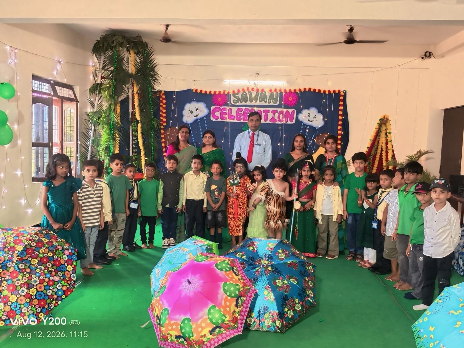 स्वामी हरसेवानन्द पब्लिक स्कूल में सावन महोत्सव की धूम, रंगारंग कार्यक्रमों ने मोहा मन