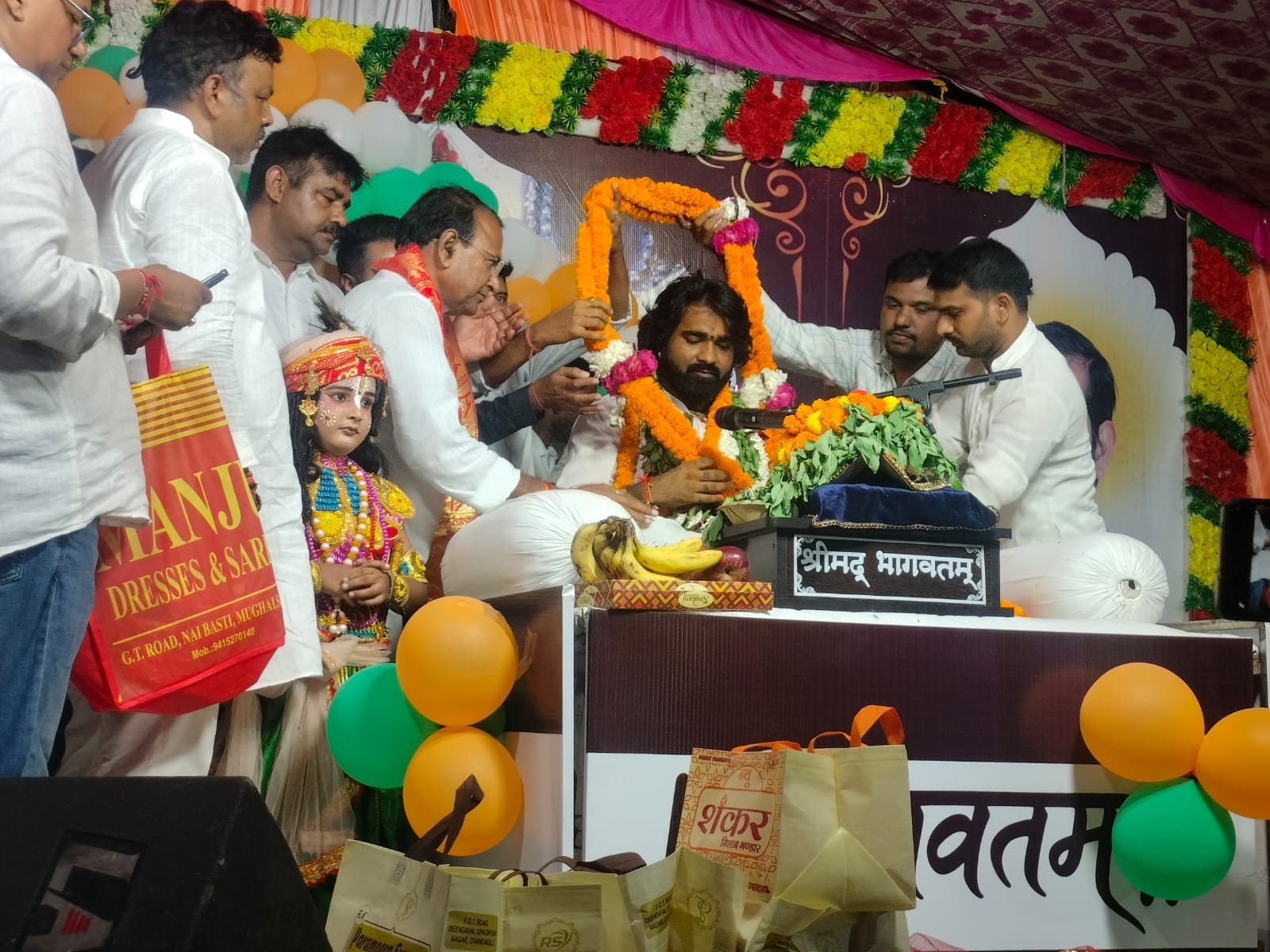 श्रीकृष्ण की बाल लीलाओं ने मोहा मन, माखन चोरी और गोवर्धन पूजा के प्रसंगों पर झूमे श्रद्धालु
